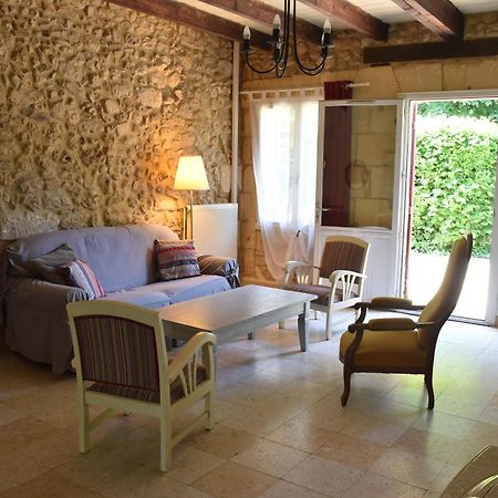 Du Vert & Du Bon Air - Linge Maison Inclus - Parking Prive Gratuit - Centre Ville Bergerac 10Mn - Domaine Bellevue Cottage En Perigord Lembras Exterior photo