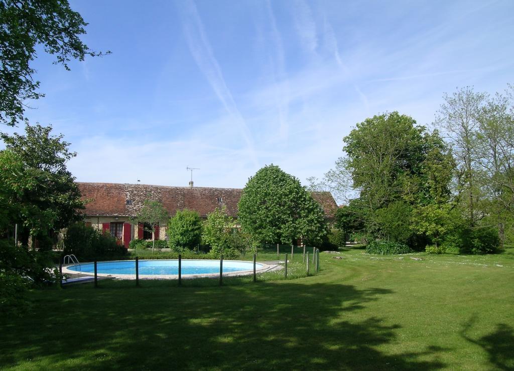 Du Vert & Du Bon Air - Linge Maison Inclus - Parking Prive Gratuit - Centre Ville Bergerac 10Mn - Domaine Bellevue Cottage En Perigord Lembras Exterior photo