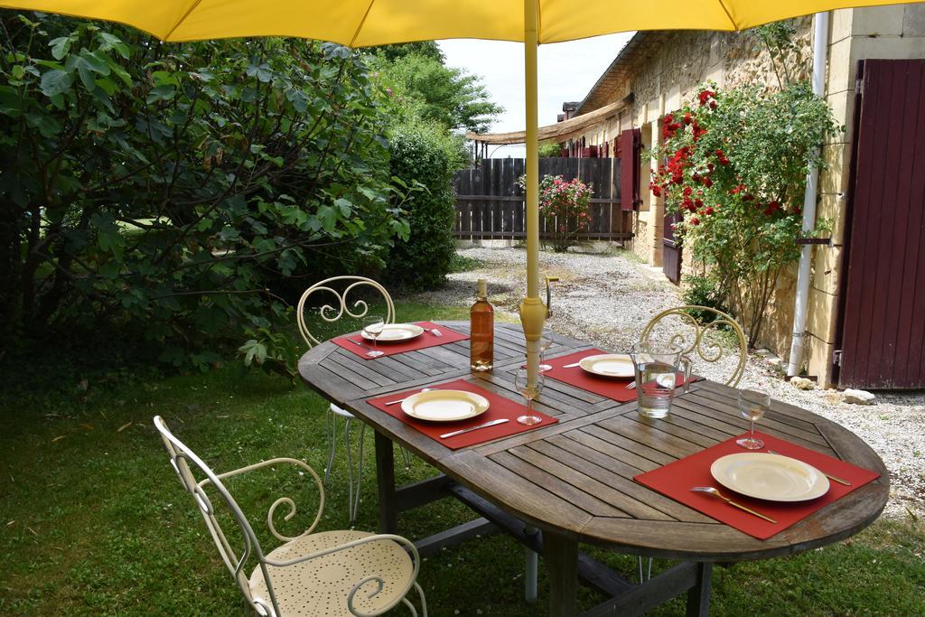 Du Vert & Du Bon Air - Linge Maison Inclus - Parking Prive Gratuit - Centre Ville Bergerac 10Mn - Domaine Bellevue Cottage En Perigord Lembras Exterior photo